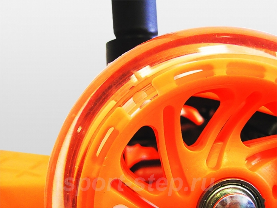 Самокат трехколесный MAXI LED Moove&Fun MF-MAXI-LED