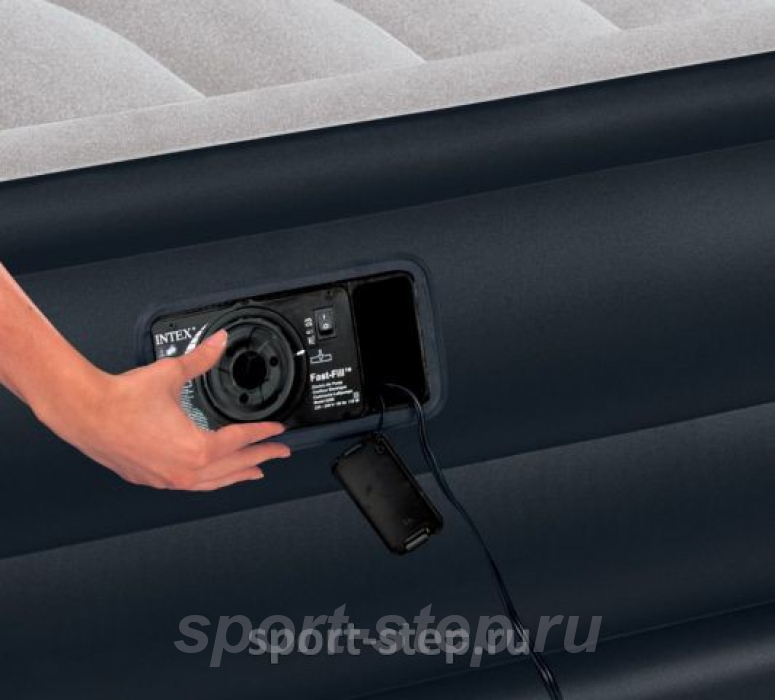 Двуспальная надувная кровать Intex 67738 Deluxe Pillow Rest Raised Bed с встроенным электрическим насосом